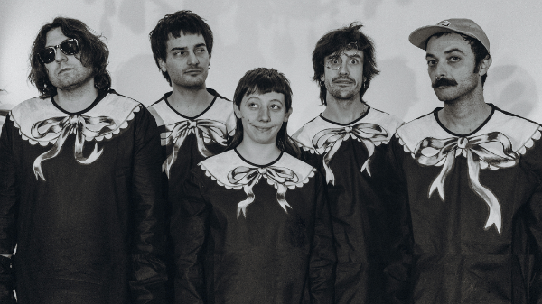 Siouxie & The Skunks