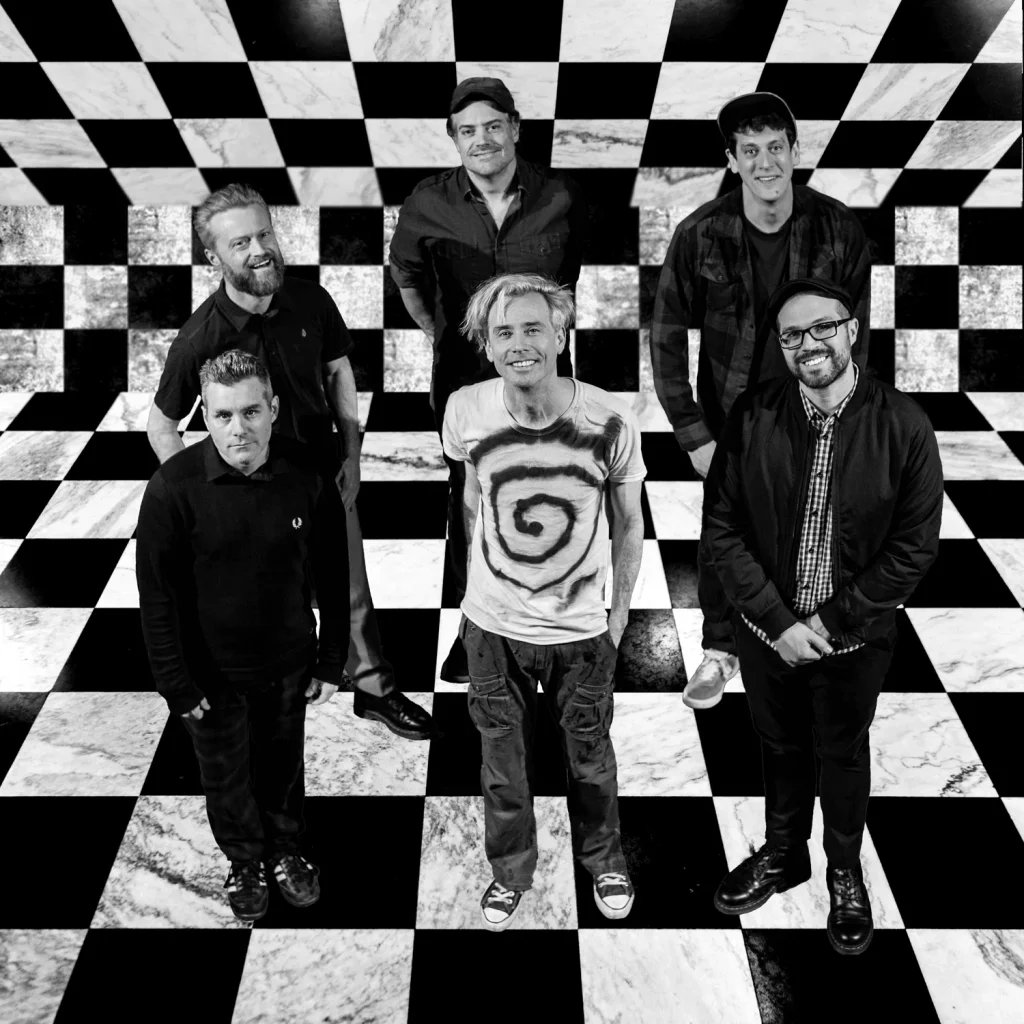 Big D & The Kids Table